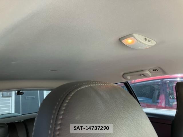 Volvo V60 2015-04 8102543-11