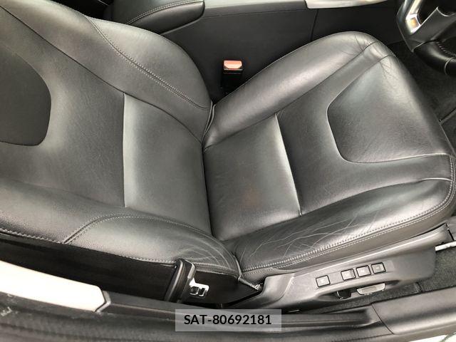 Volvo V60 2018-03 8102542-9