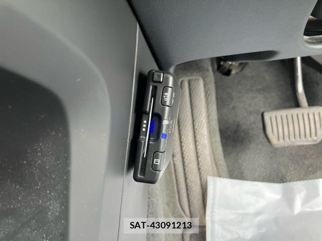 Volvo V60 2011-05 8102546-19