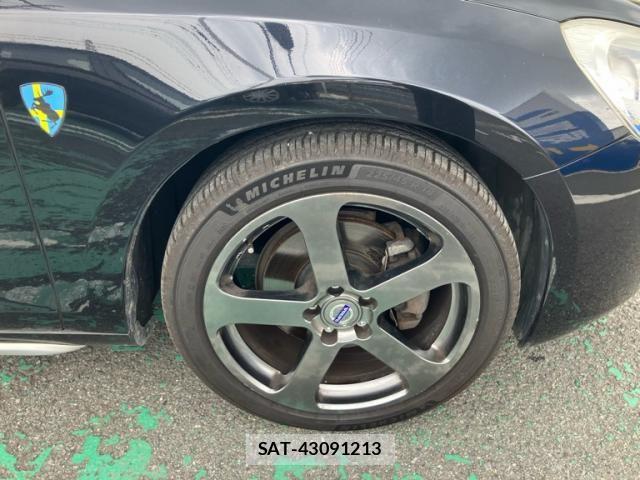 Volvo V60 2011-05 8102546-6