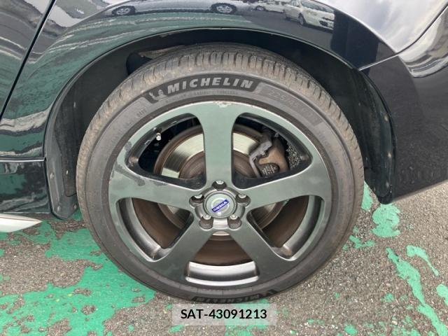 Volvo V60 2011-05 8102546-8