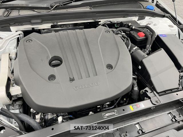 Volvo V60 2025-07 8132879-12