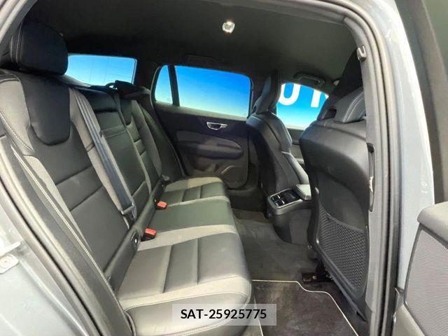 Volvo V60 2021-02 8146951-8