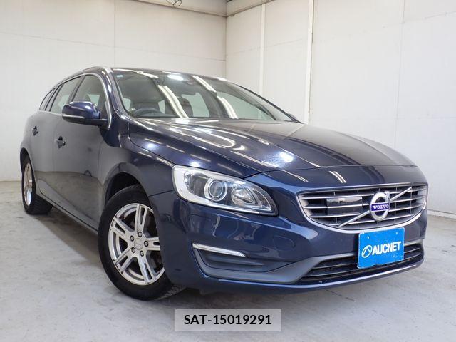 Volvo V60 2014-03 8210885-0