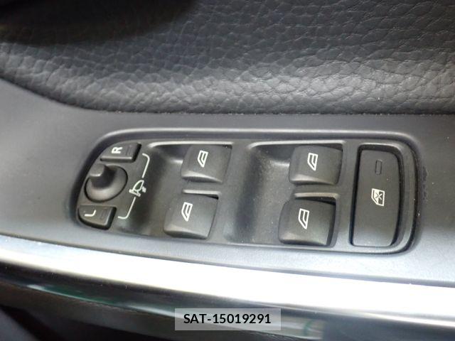 Volvo V60 2014-03 8210885-19