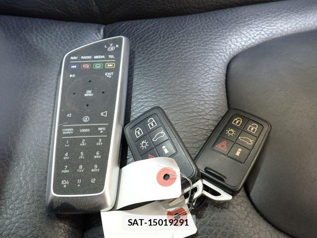 Volvo V60 2014-03 8210885-28