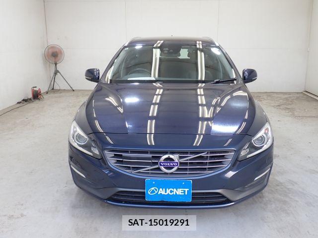 Volvo V60 2014-03 8210885-4