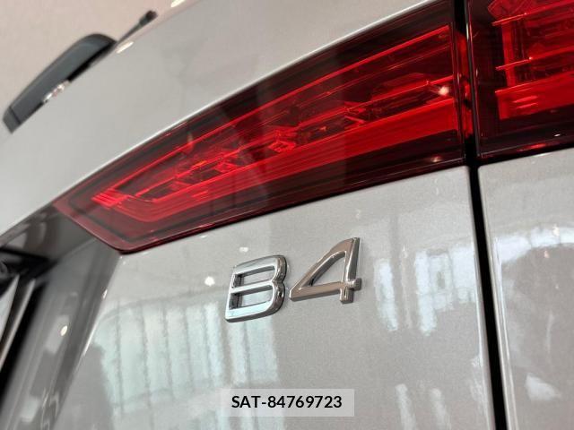 Volvo V60 2025-12 8210884-10
