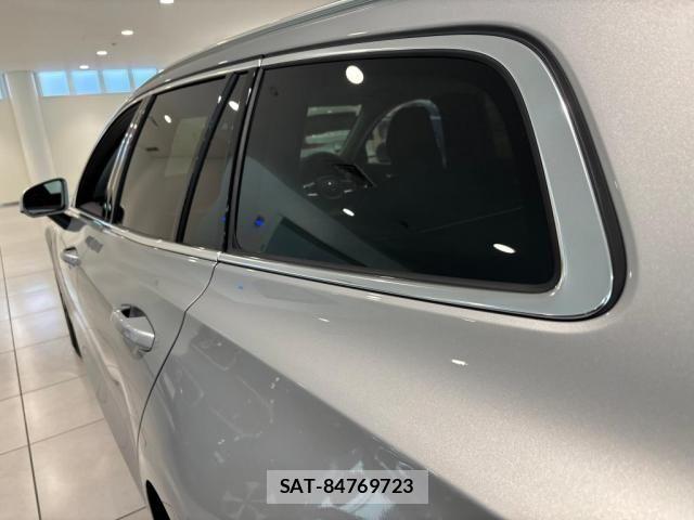 Volvo V60 2025-12 8210884-15