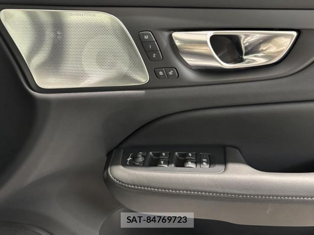 Volvo V60 2025-12 8210884-21