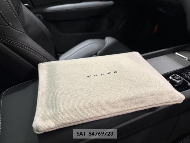 Volvo V60 2025-12 8210884-29