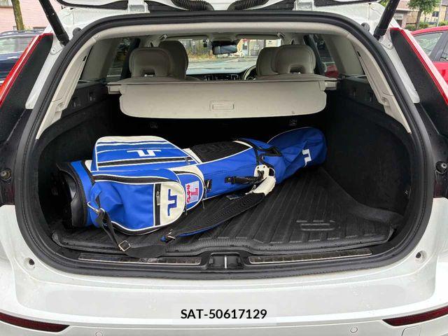 Volvo V60 2021-09 8232310-22