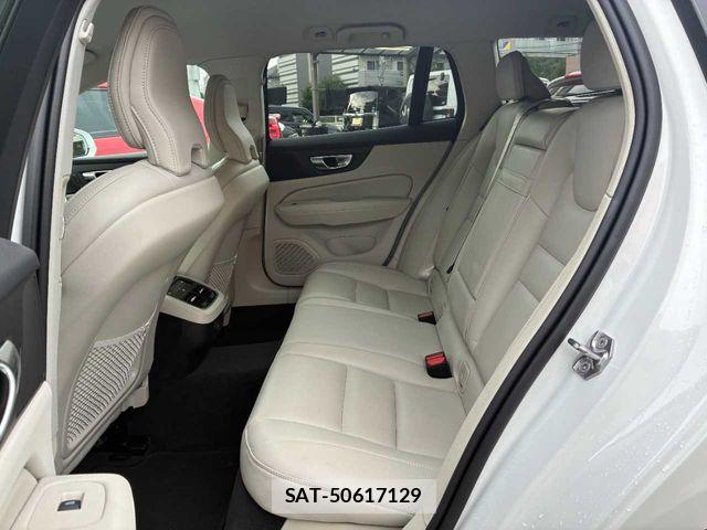 Volvo V60 2021-09 8232310-24