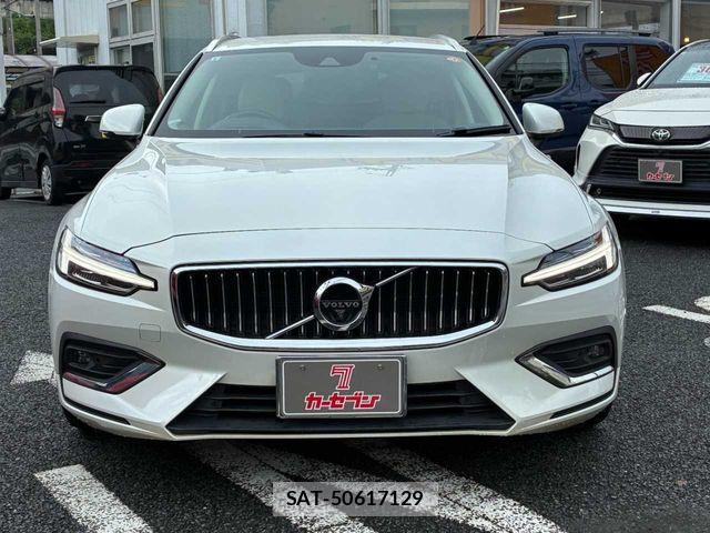 Volvo V60 2021-09 8232310-26
