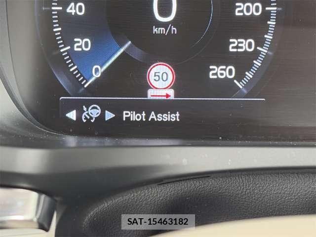 Volvo V60 2021-07 8247088-11