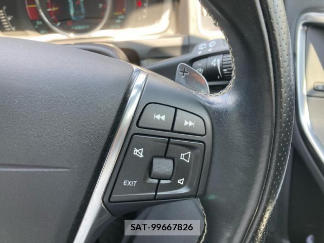 Volvo V60 2013-11 8337889-19