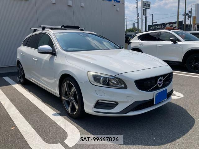 Volvo V60 2013-11 8337889-2