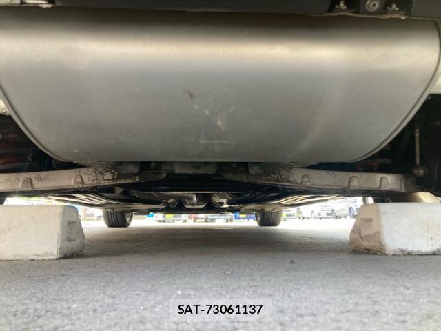 Volvo V60 2011-10 8338400-9