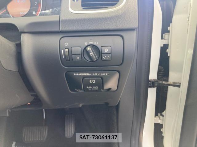 Volvo V60 2011-10 8338400-14