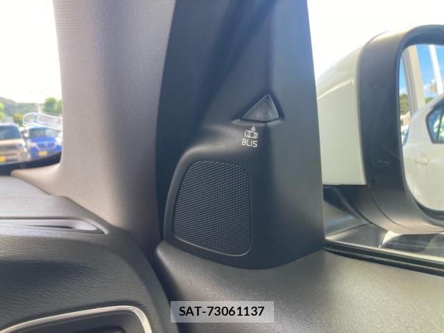 Volvo V60 2011-10 8338400-25