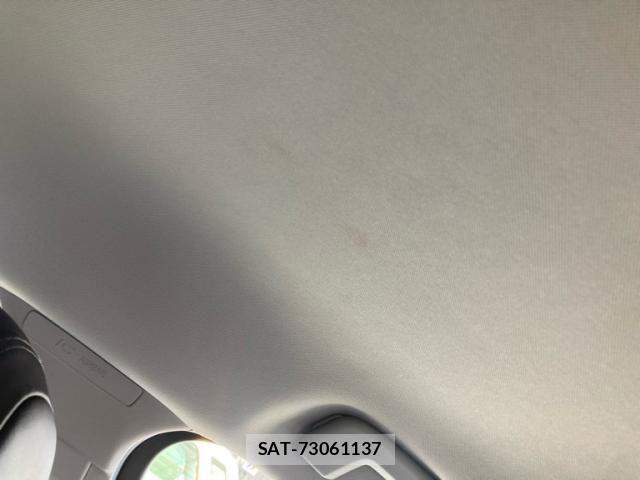 Volvo V60 2011-10 8338400-27
