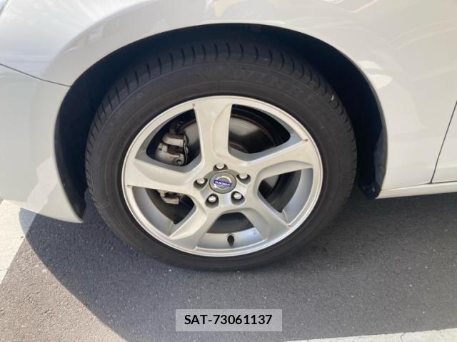 Volvo V60 2011-10 8338400-6