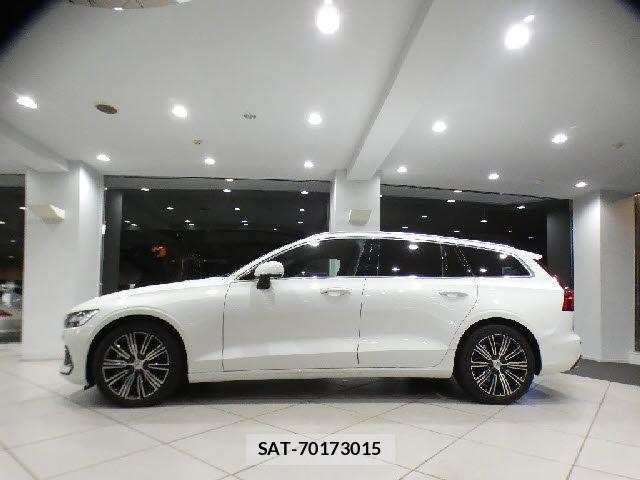 Volvo V60 2020-10 8338398-14