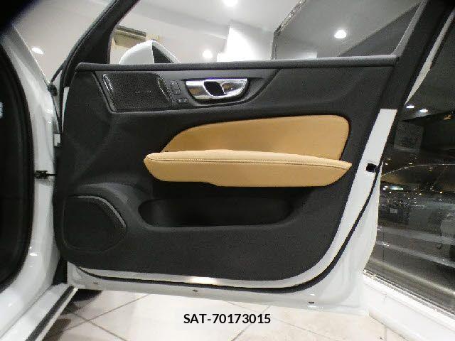 Volvo V60 2020-10 8338398-22