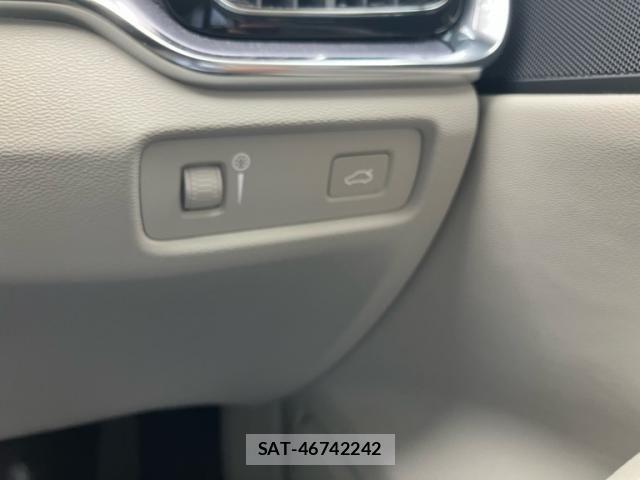 Volvo V60 2020-08 8338399-14