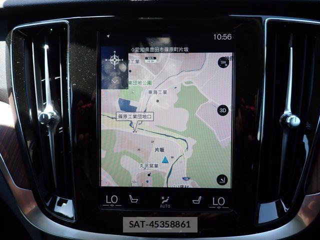 Volvo V60 2019-12 8338396-12