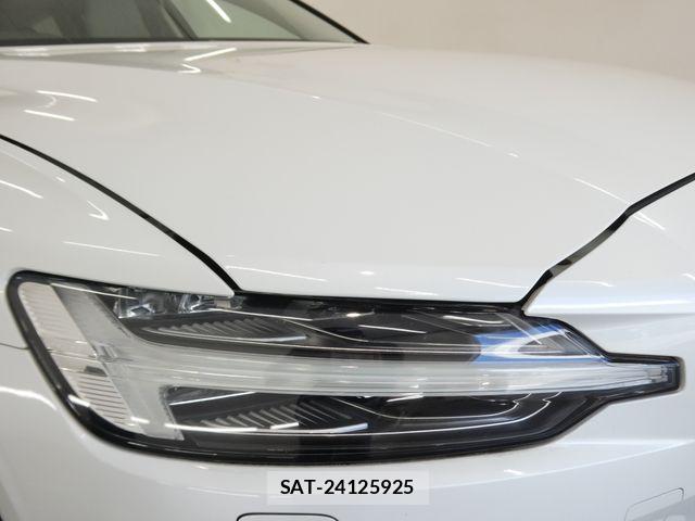 Volvo V60 2019-06 8338401-9