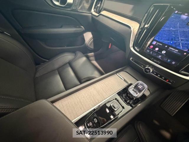 Volvo V60 2024-02 8353774-20