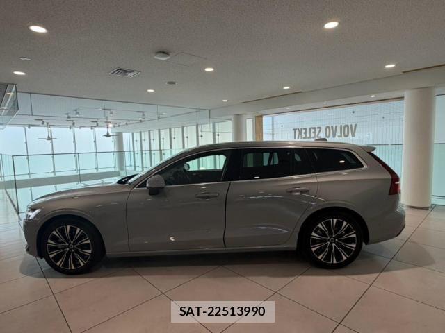 Volvo V60 2024-02 8353774-3