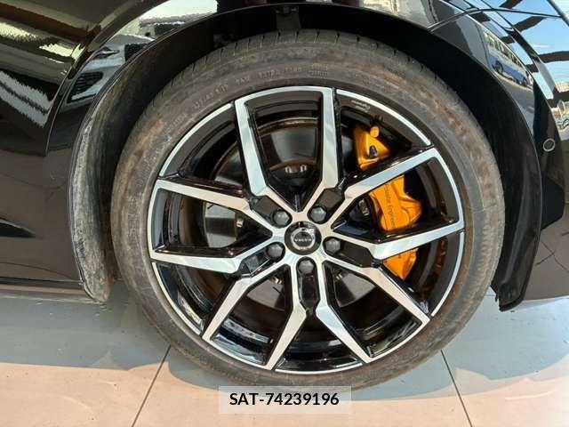 Volvo V60 2023-07 8369628-13