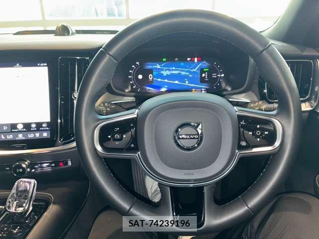 Volvo V60 2023-07 8369628-19