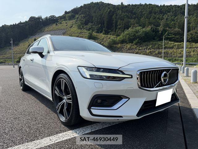 Volvo V60 2021-09 8369631-0