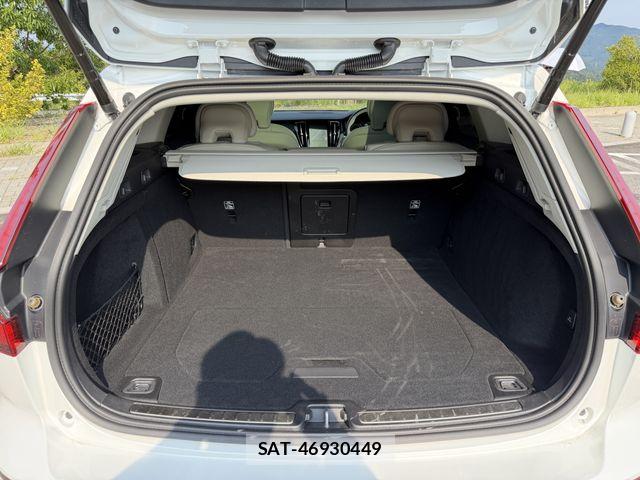 Volvo V60 2021-09 8369631-10