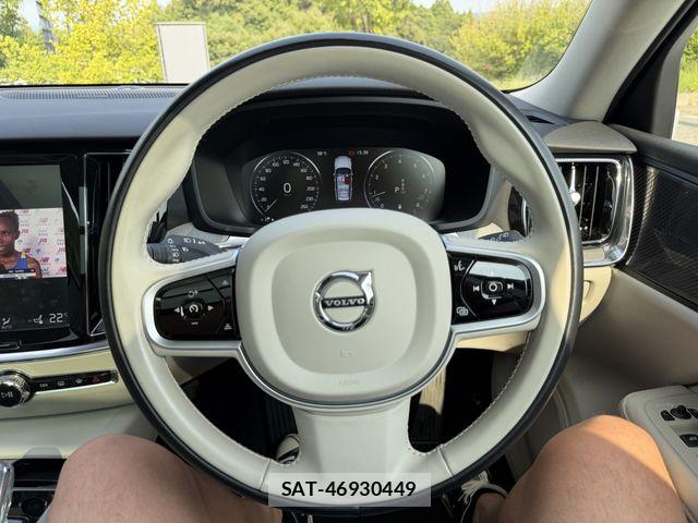 Volvo V60 2021-09 8369631-15