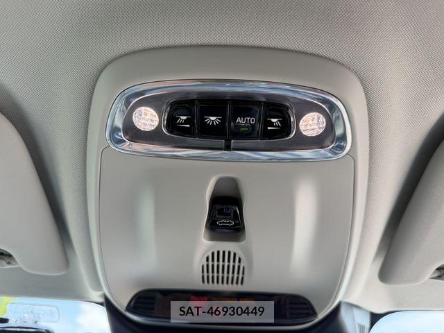 Volvo V60 2021-09 8369631-21