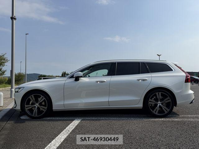 Volvo V60 2021-09 8369631-7