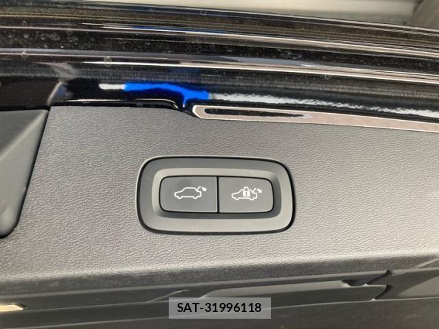 Volvo V60 2019-09 8369629-4