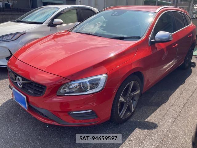 Volvo V60 2013-12 8372344-1