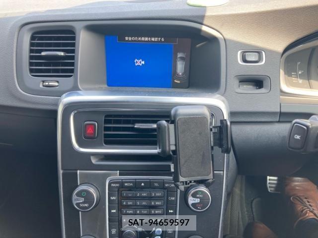 Volvo V60 2013-12 8372344-18