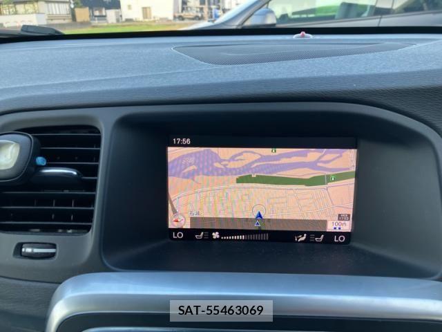 Volvo V60 2017-10 8372340-16