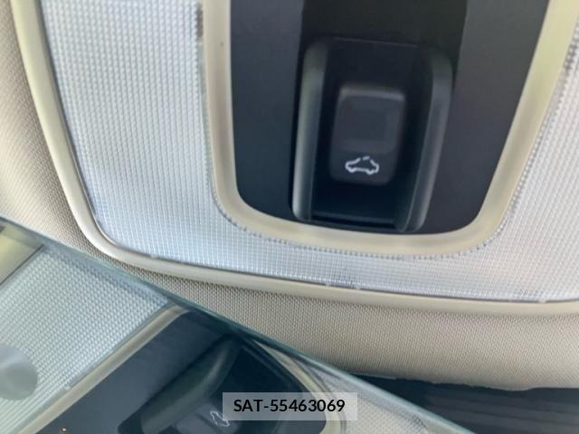 Volvo V60 2017-10 8372340-20