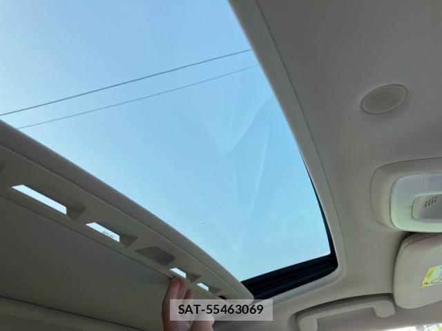 Volvo V60 2017-10 8372340-21