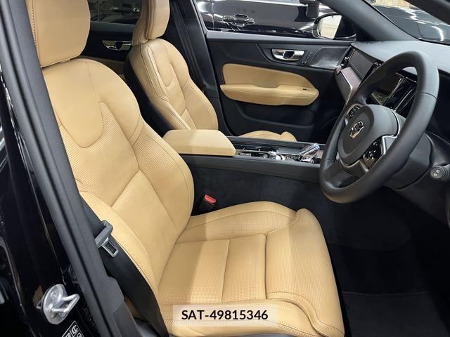 Volvo V60 2025-09 8415730-3