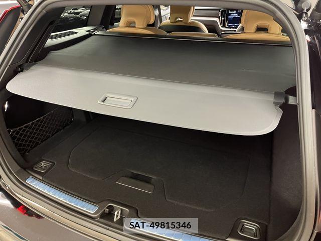 Volvo V60 2025-09 8415730-6
