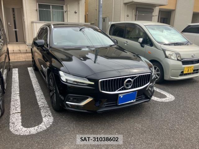 Volvo V60 2018-10 8410995-0