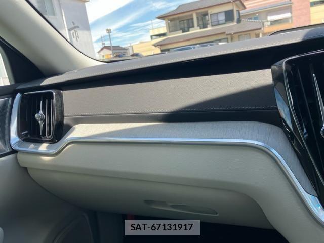 Volvo V60 2025-07 8439057-21